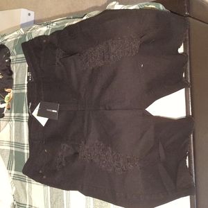 Distressed Bermuda Shorts 2x